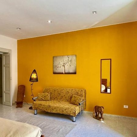 Petinoinapulia - Appartamento Per Famiglie E Amici Бари Экстерьер фото